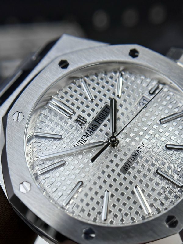 Audemars Piguet Royal Oak 15400ST White Dial Best Replica APS Factory 41mm (6)