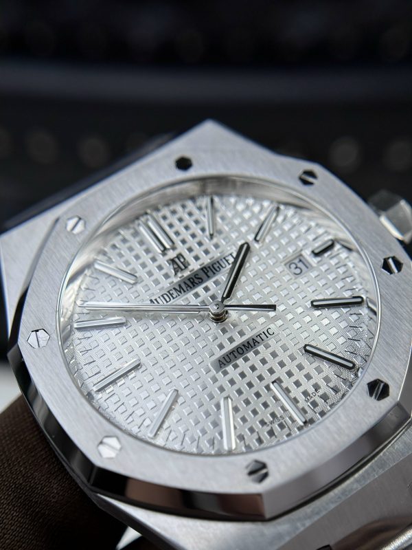 Audemars Piguet Royal Oak 15400ST White Dial Best Replica APS Factory 41mm (6)