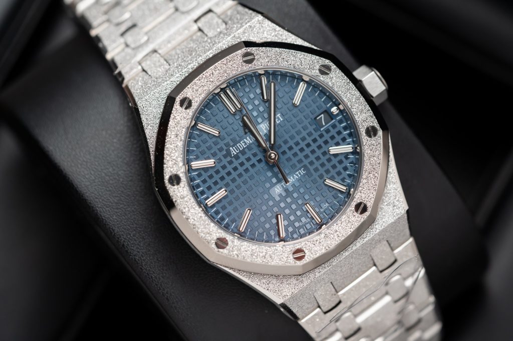 Audemars Piguet Royal Oak 15454BC Blue Dial Best Replica Watch 37mm (1)