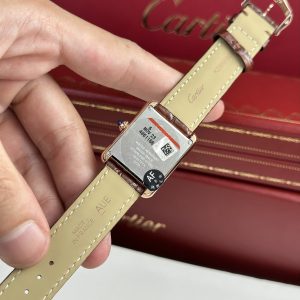 Cartier Tank Solo Best Replica Watch Brown Leather Strap Quartz Movement (9)