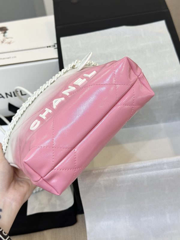 Chanel 22 Mini Mix White Pink Calfskin Replica Bags 20cm (2)