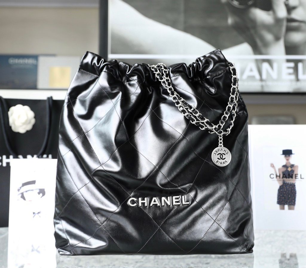 Chanel 22 Shopping Replica Bags Womens Cowhide Black 35cm (2)