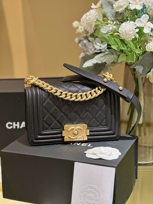 Chanel Boy Womens Lambskin Black Lock Gold Replica Handbags 20cm (2)