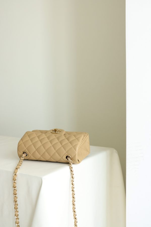 Chanel Classic Flap Mini Replica Bags Beige Colored Womens 20cm (2)