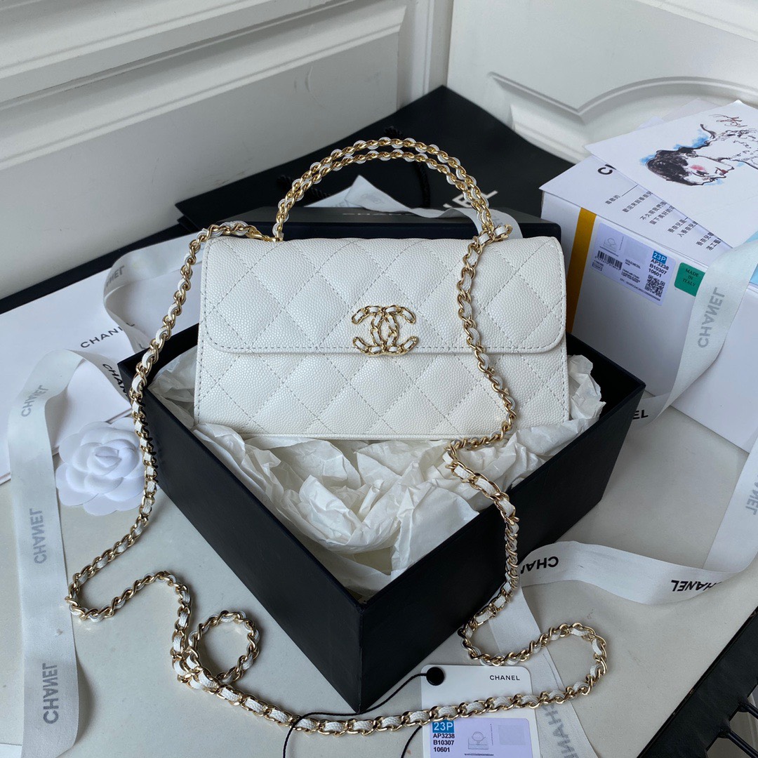 Chanel Woc Womes Replica Bags White Cow Leather Size 18cm (2)