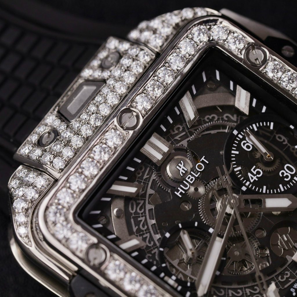 Hublot Square Bang Unico Titanium Custom Full Moissanite Diamonds Replica Watches 42mm (1)