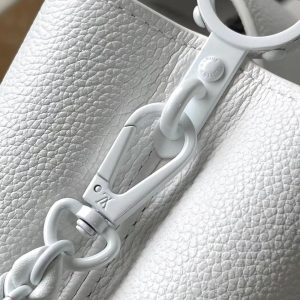 Louis Vuitton LV Capucines Womens White Replica Bags 21cm (2)