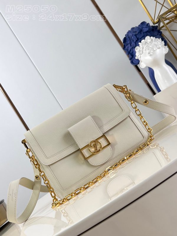 Louis Vuitton LV Dauphine Soft Womens White Replica Handbags 24x17x9cm (2)