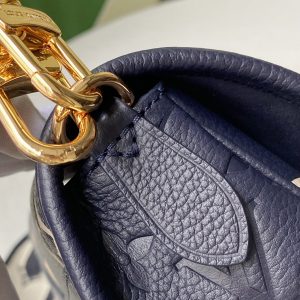 Louis Vuitton LV Diane Shoulder Bag Best Replica 23x16x8 (2)