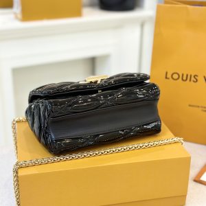 Louis Vuitton LV Twist Glossy Black Leather Replica Bags 23cm (2)