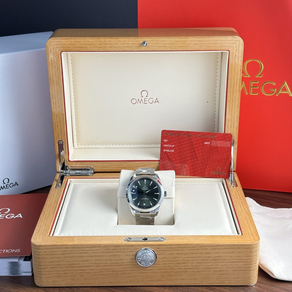 Omega Seamaster Aqua Terra Green Dial Best Replica VS Factory 41mm (1)