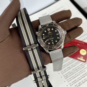 Omega Seamaster Diver 300M 007 Best Replica Watch VS Factory