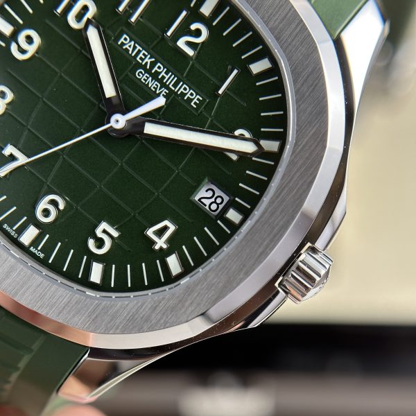 Patek Philippe Aquanaut 5168G Green Best Replica 3K Factory 2024 42 (11)