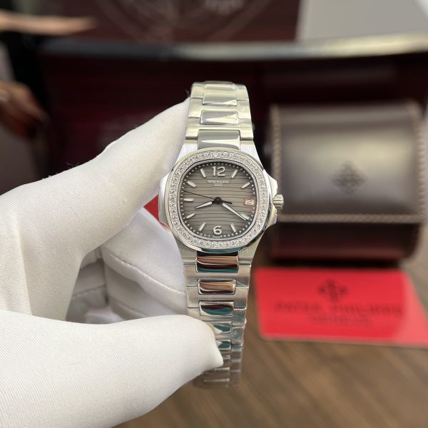 Patek Philippe Replica Watches Nautilus 7010 Gray Dial 32mm (1)