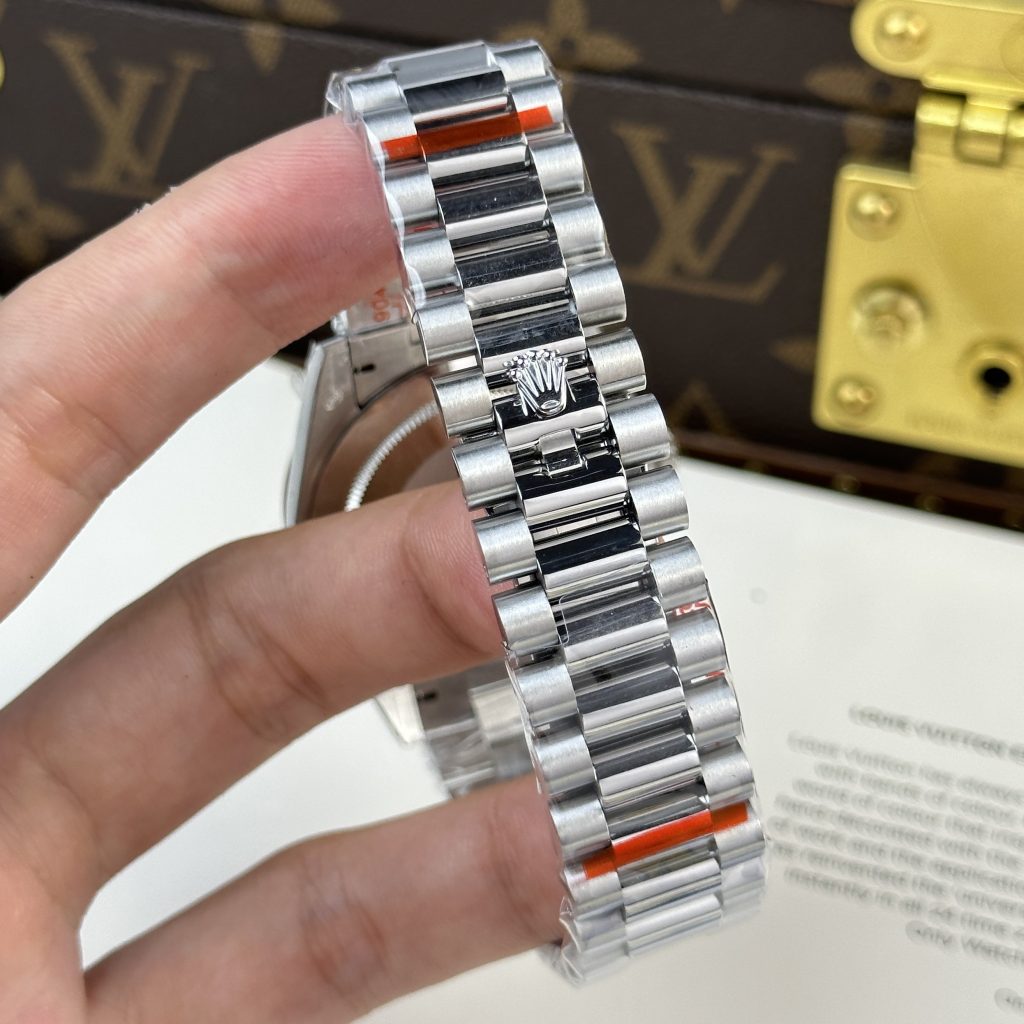 Rolex Day-Date 228236 Best Replica Watch 185gram QF Factory 40mm (2)