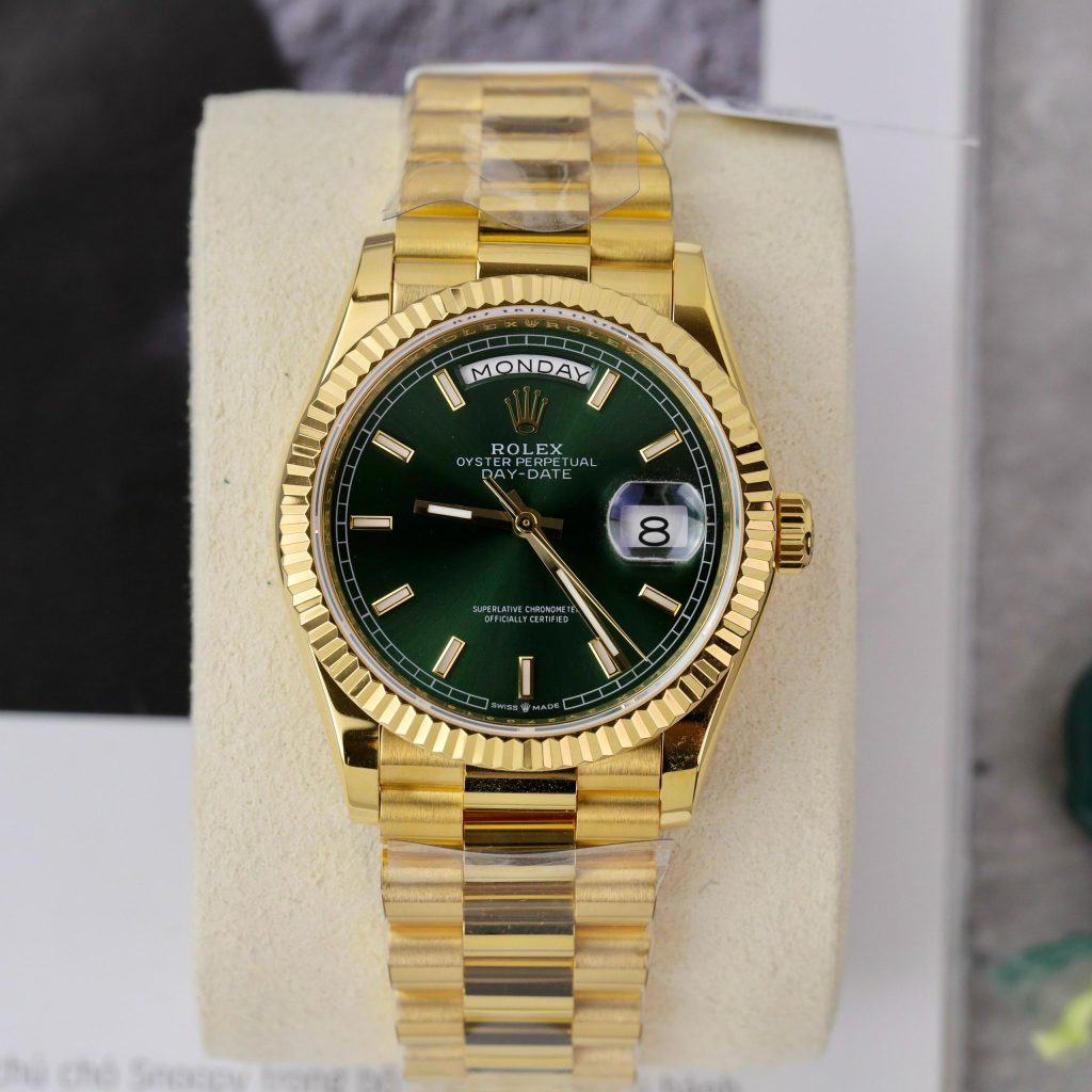 Rolex Day-Date Gold Wrapped Green Dial Best Replica GMF (2)