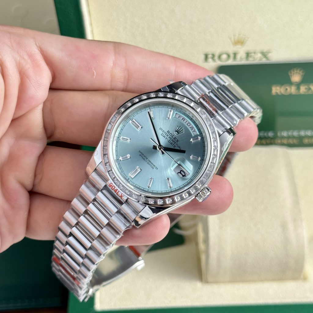 Rolex Day-Date Ice Blue Dial Bezel Diamonds Baguette GM Factory 40mm (2)