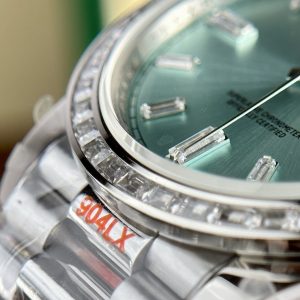 Rolex Day-Date Ice Blue Dial Bezel Diamonds Baguette GM Factory 40mm (2)