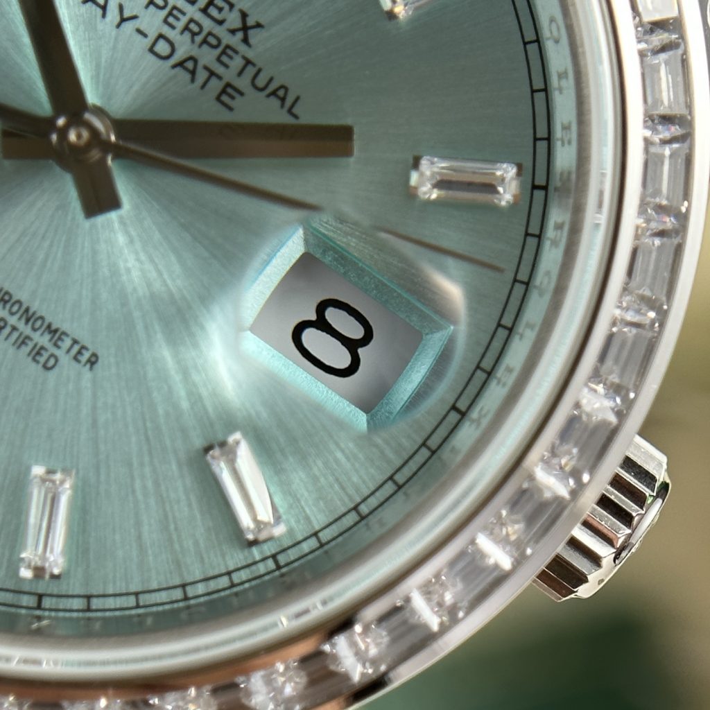 Rolex Day-Date Ice Blue Dial Bezel Diamonds Baguette GM Factory 40mm (2)