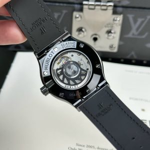 Hublot Classic Fusion Black Ceramic Bezel Stones Custom Movement JJZ 42mm (12)