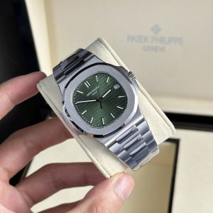 Patek Philippe Nautilus 5711 Best Replica Watch Green Dial 3K Factory 40mm (1)