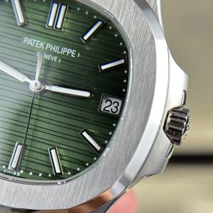 Patek Philippe Nautilus 5711 Best Replica Watch Green Dial 3K Factory 40mm (1)