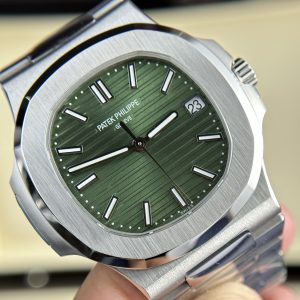 Patek Philippe Nautilus 5711 Best Replica Watch Green Dial 3K Factory 40mm (1)