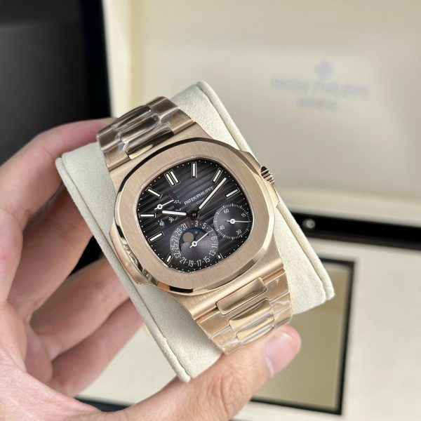 Patek Philippe Nautilus 5712R Best Replica Watch New Version PPF Factory 40mm (14)