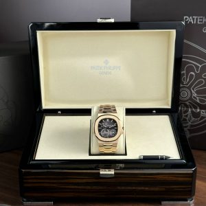 Patek Philippe Nautilus 5712R Best Replica Watch New Version PPF Factory 40mm (14)
