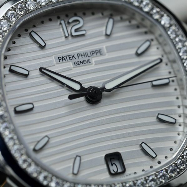 Patek Philippe Nautilus 7118 Customs Bezel Moissanite Diamonds PPF Factory 40mm (10)