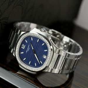 Patek Philippe Nautilus 7118 Customs Moissanite Diamonds Bezel Blue Dial 3KF (5)