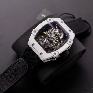 Richard Mille RM27-02 Tourbillon Full Carbon TPT Best Replica Watch 42mm (11)