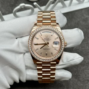 Rolex Day-Date 18K Real Gold Customs Natural Diamonds 40mm (1)