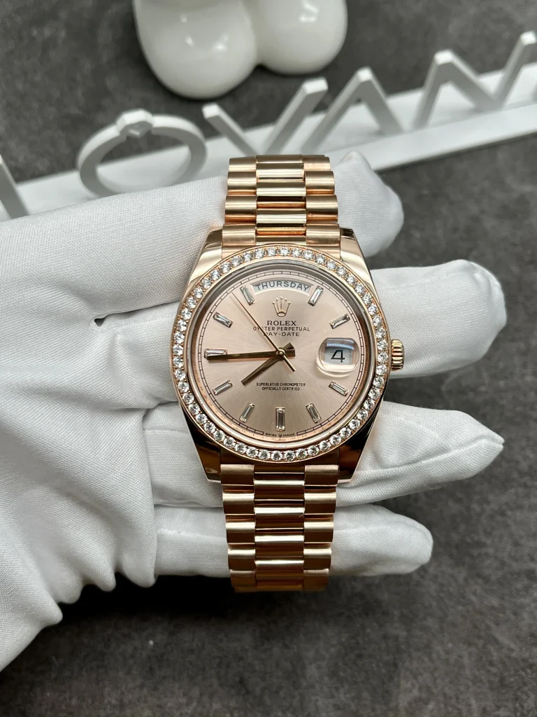 Rolex Day-Date 18K Real Gold Customs Natural Diamonds 40mm (1)