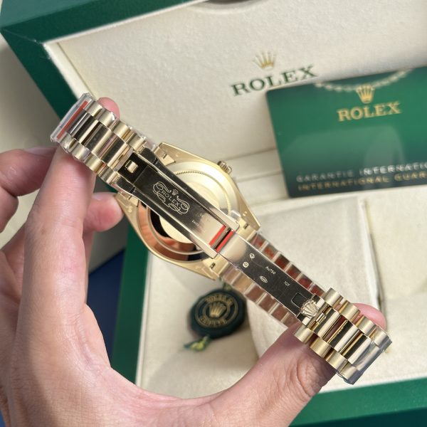 Rolex Day-Date 228238-0069 Ombre Green Dial Best Replica 184 Gram QF Factory 40mm (13)