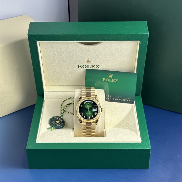 Rolex Day-Date 228238-0069 Ombre Green Dial Best Replica 184 Gram QF Factory 40mm (13)