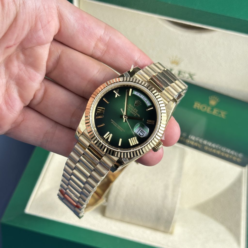 Rolex Day-Date 228238-0069 Ombre Green Dial Best Replica 184 Gram QF Factory 40mm (13)