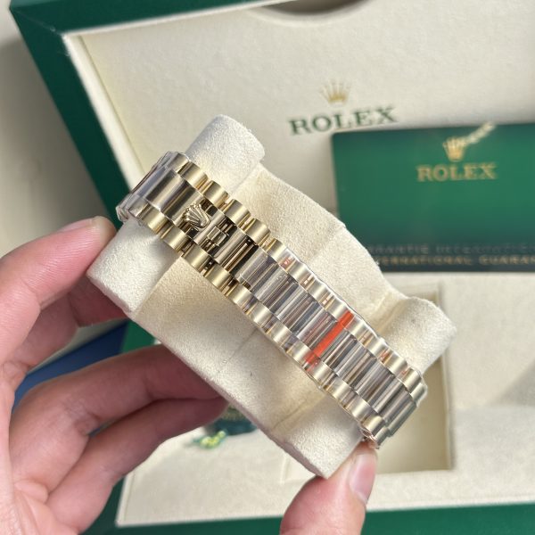 Rolex Day-Date 228238-0069 Ombre Green Dial Best Replica 184 Gram QF Factory 40mm (13)