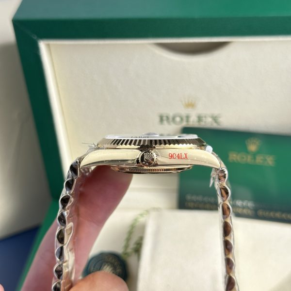 Rolex Day-Date 228238-0069 Ombre Green Dial Best Replica 184 Gram QF Factory 40mm (13)