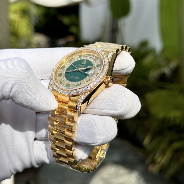 Rolex Day-Date Gold Wrapped Customs Moissanite Green Dial GM V3 40mm (6)