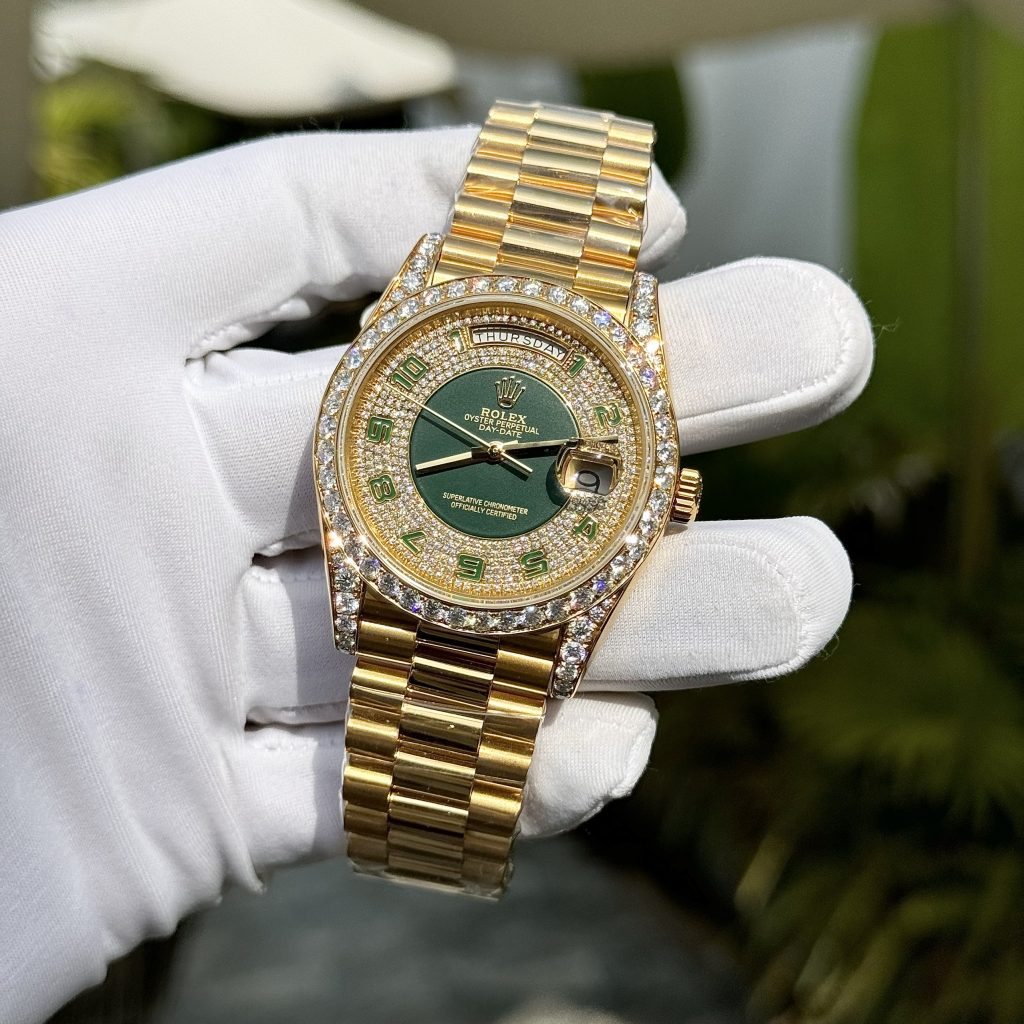 Rolex Day-Date Gold Wrapped Customs Moissanite Green Dial GM V3 40mm (6)