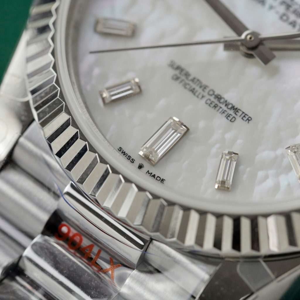 Rolex Day-Date Mother Of Pearl & Moissanite Customs GM Factory 40mm (13)