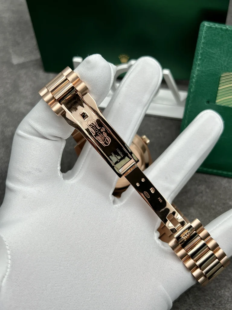 Rolex Day-Date Real Gold 18K Customs Diamond Chocolate Dial 40mm (2)