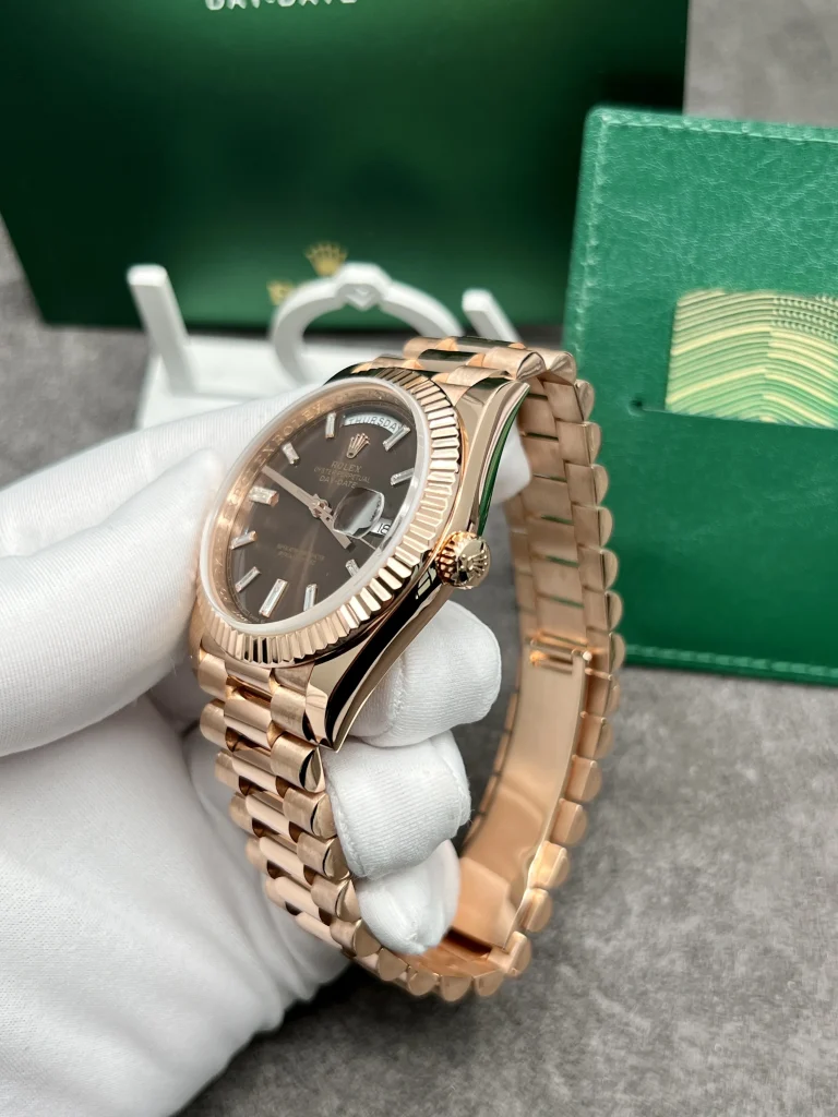 Rolex Day-Date Real Gold 18K Customs Diamond Chocolate Dial 40mm (2)