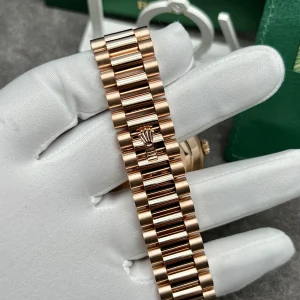 Rolex Day-Date Real Gold 18K Customs Diamond Chocolate Dial 40mm (2)