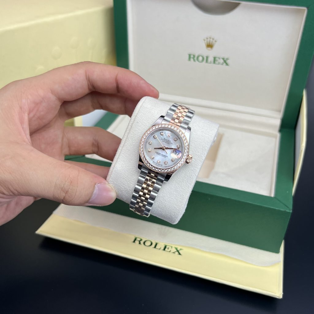 Rolex Lady DateJust MOP Dial Bezel Diamonds Best Replica Watch 28mm (1)