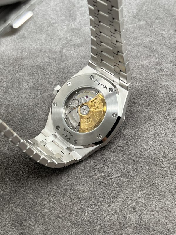 Audemars Piguet Iced Out Royal Oak White Gold Customs Full Diamonds 41mm (1)