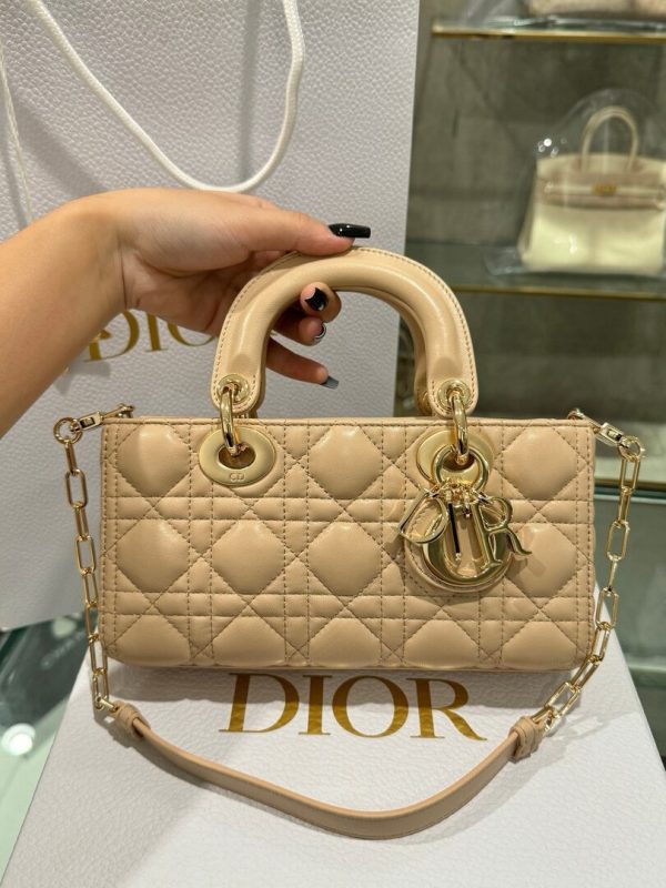 Dior Lady D-Joy Replica Bags Womens Beige Lock Gold 22cm (2)