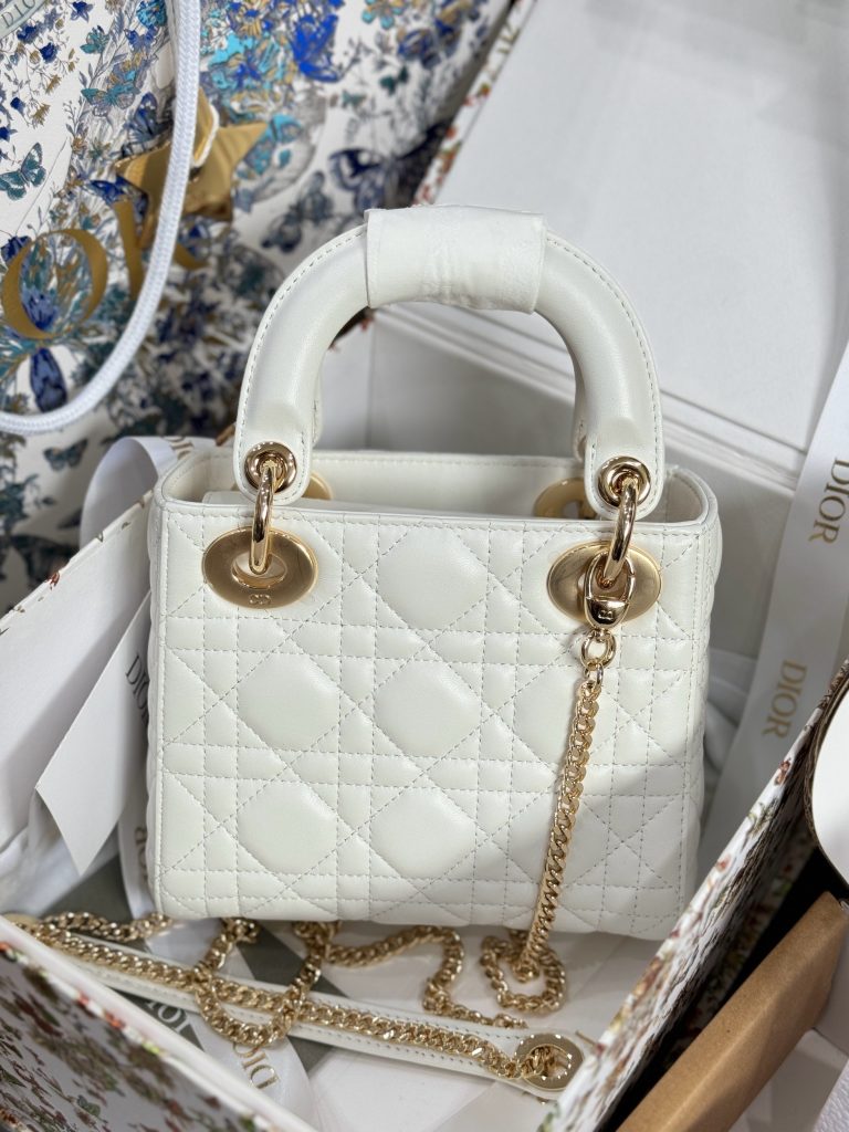 Dior Lady Womens White Best Replica Bags Gold Lock 17cm (2)