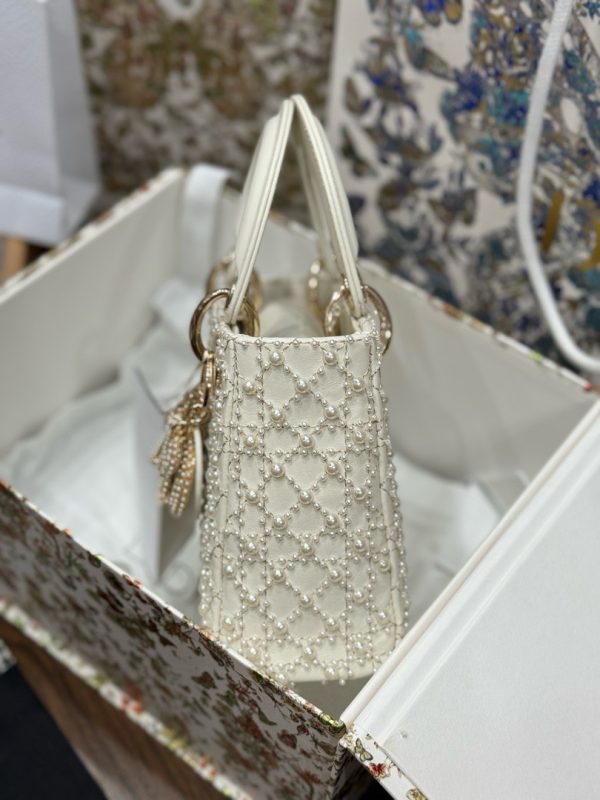 Dior Lady Womens White Replica Bags Pearls Embellishment 17cm (2)